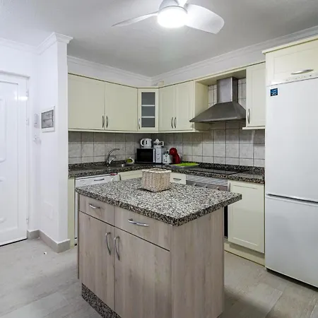 Apartamento El Rincon - Cristianos Sea View With 2 Bedrooms And 2 Bathrooms Arona (Tenerife)