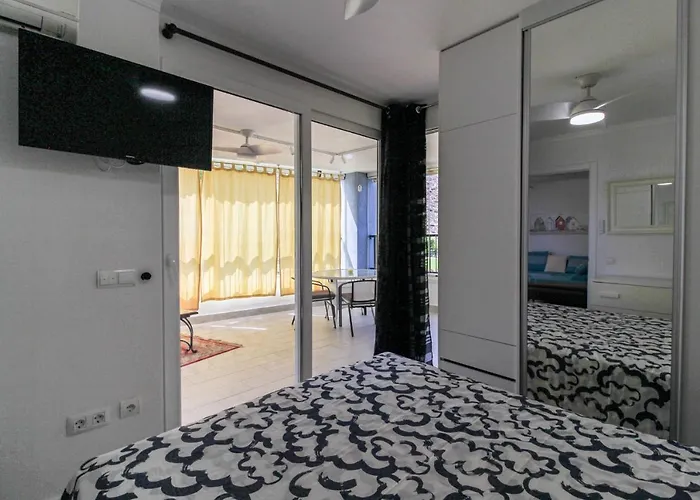 El Rincon - Cristianos Sea View With 2 Bedrooms And 2 Bathrooms Apartment