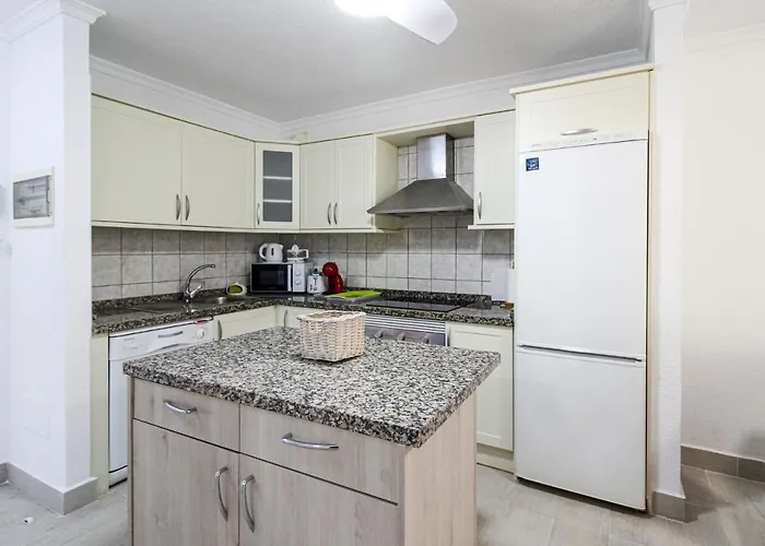公寓 El Rincon - Cristianos Sea View With 2 Bedrooms And 2 Bathrooms *